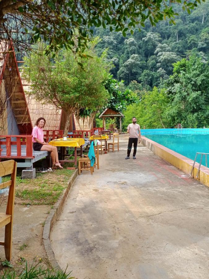 Nongkhiaw Campingsite Swimming Pool Hotel Ban Phathok Exterior photo